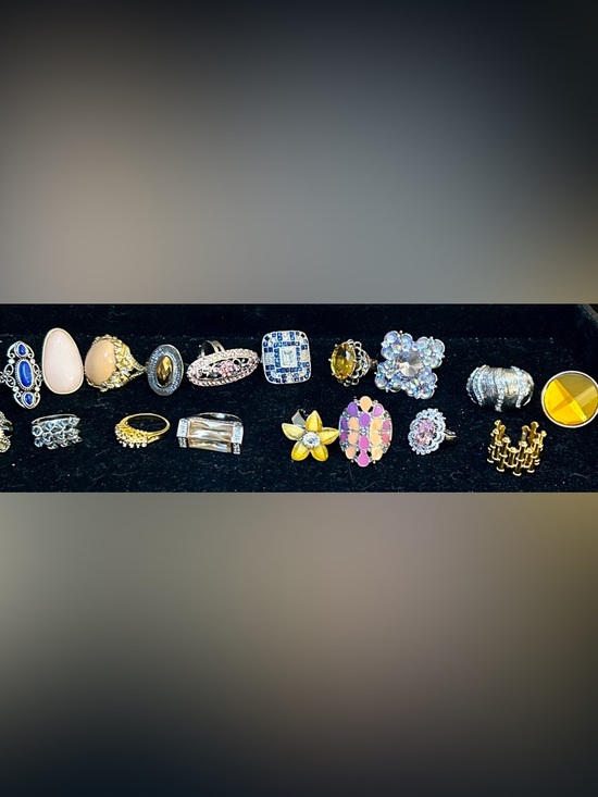 Vintage Jewelry - Vintage Cocktail Rings. Lot of 26! All sizes!
